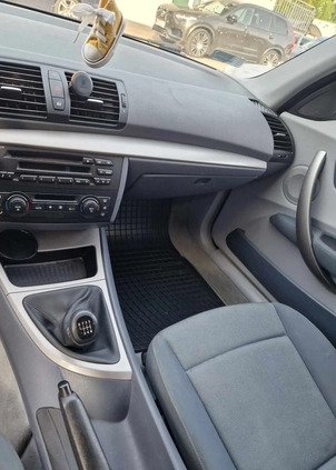 BMW Seria 1 cena 17000 przebieg: 149000, rok produkcji 2005 z Warszawa małe 254